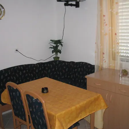 Apartment Jelic *