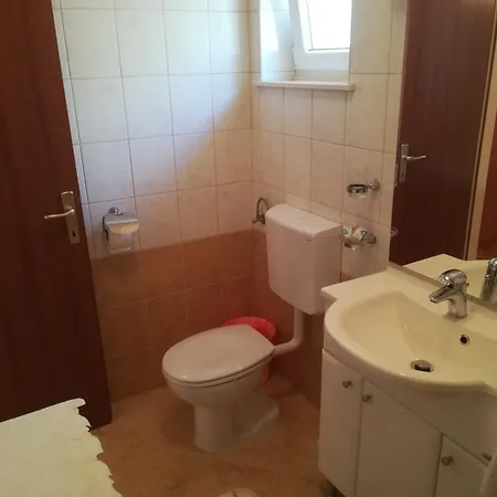 Jelic דירה Banići